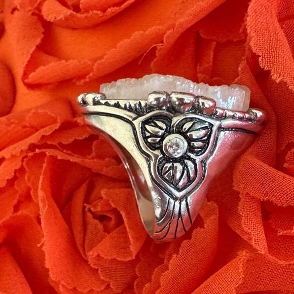 Elegant Silver and White Stone Ring